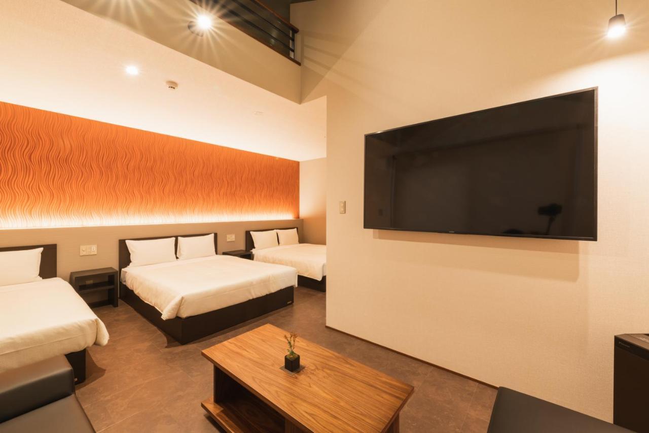 Grand Base Hakata Gofuku Lejlighedshotel Fukuoka  Eksteriør billede