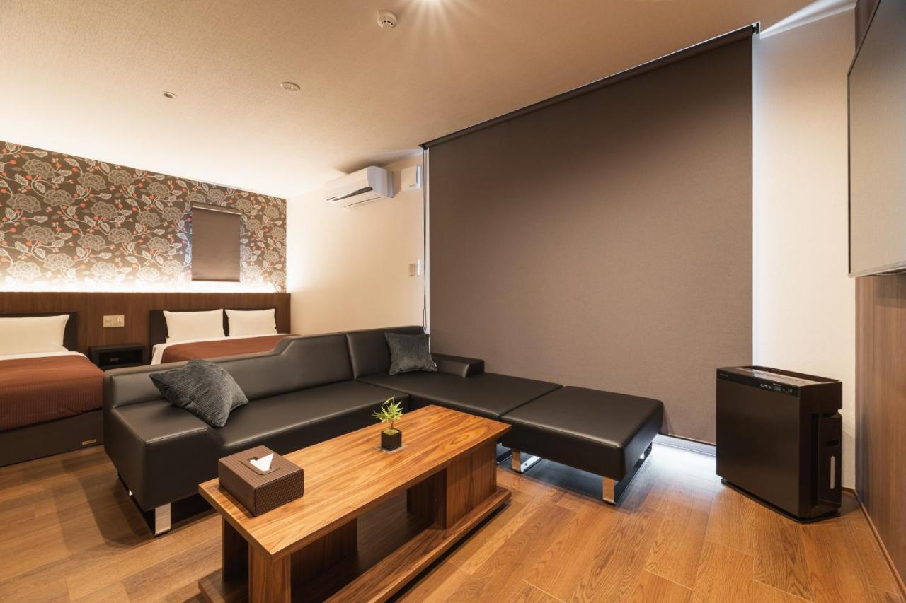 Grand Base Hakata Gofuku Lejlighedshotel Fukuoka  Eksteriør billede