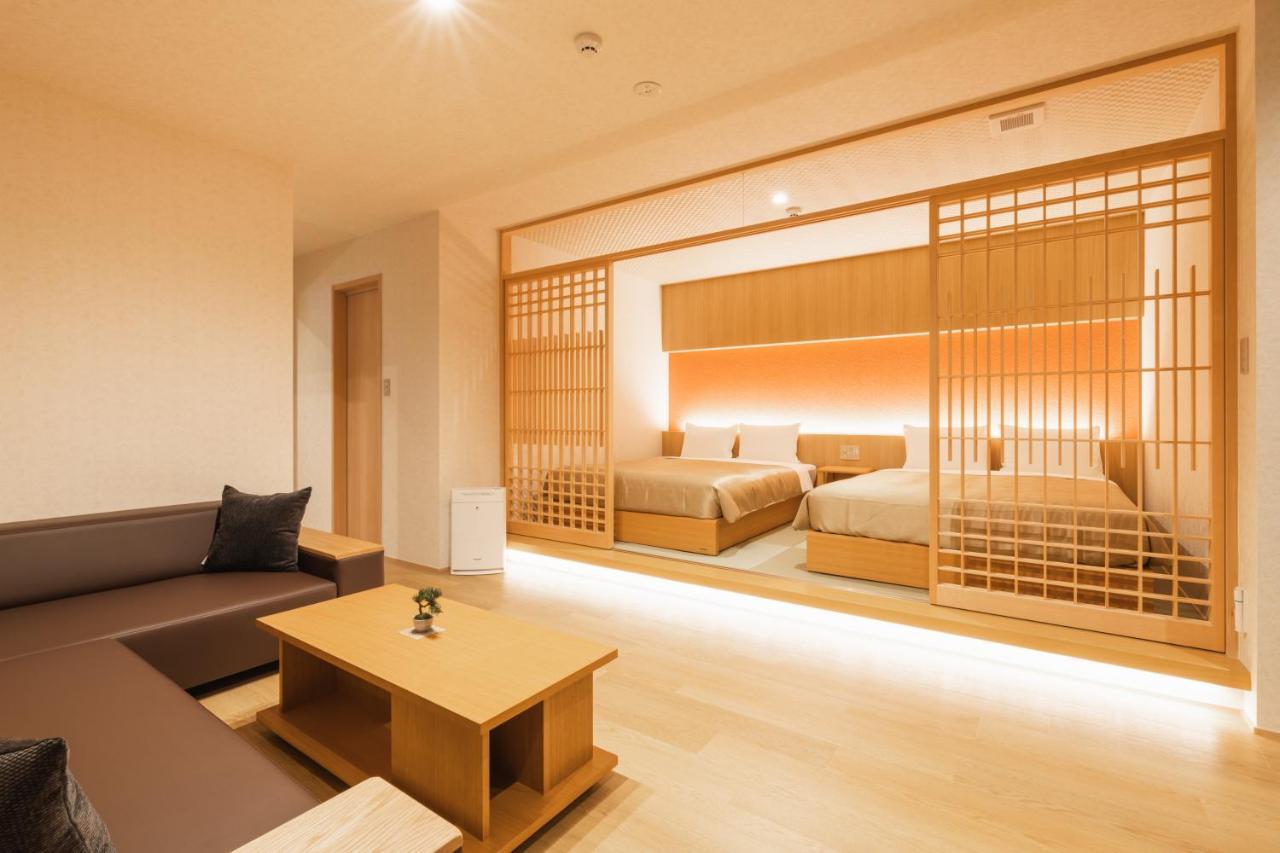 Grand Base Hakata Gofuku Lejlighedshotel Fukuoka  Eksteriør billede