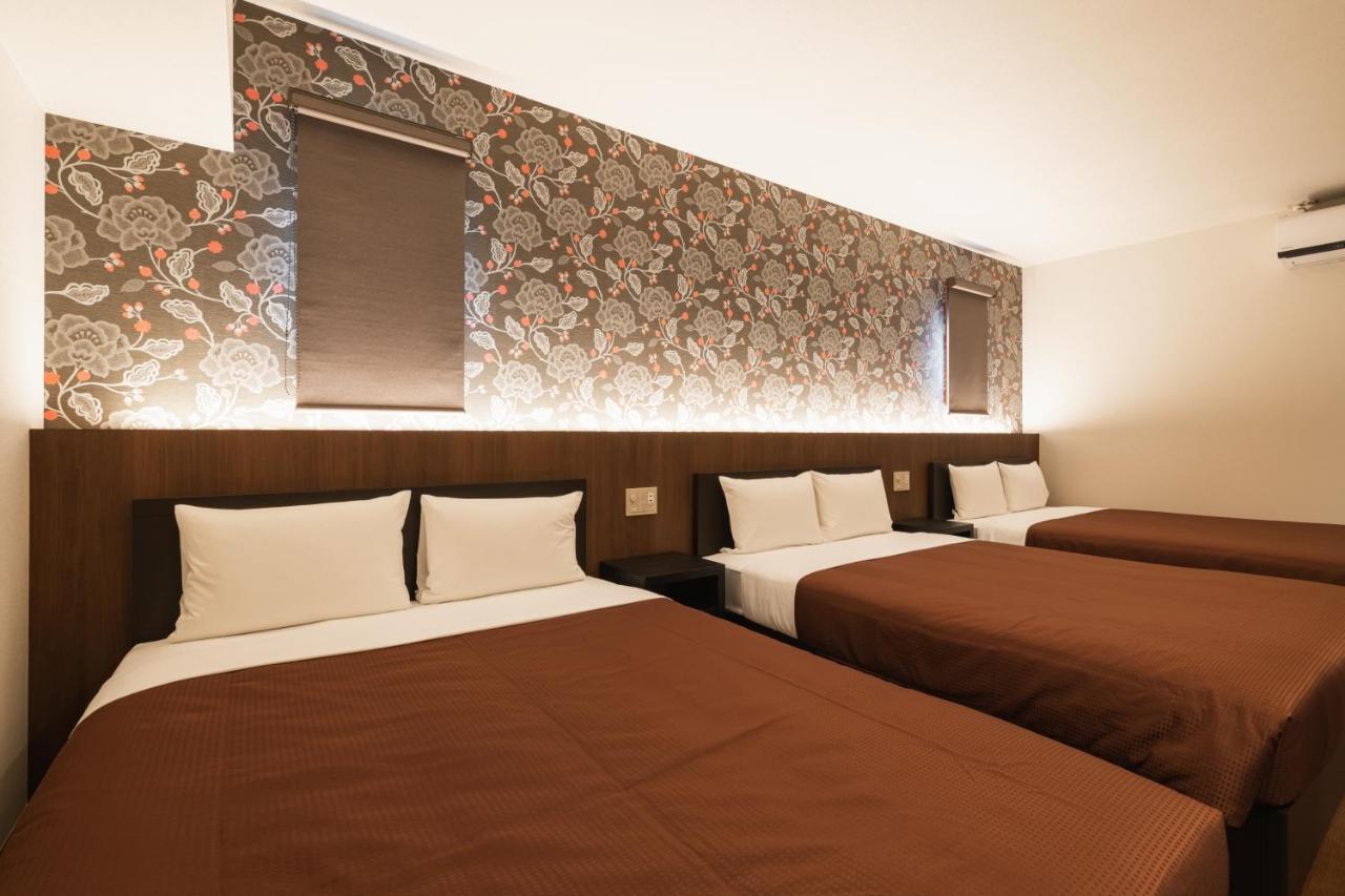 Grand Base Hakata Gofuku Lejlighedshotel Fukuoka  Eksteriør billede